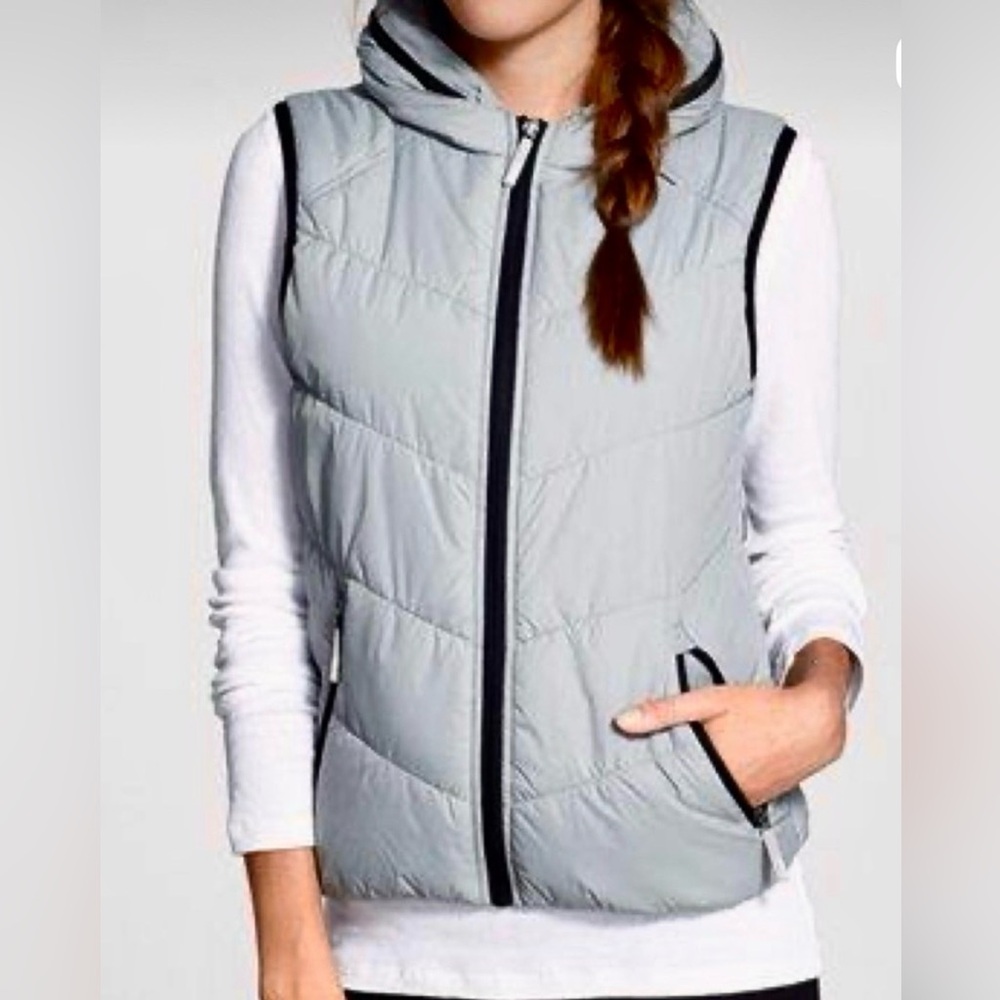 Bench Women's Light Gray Full Zip Hooded Puffer Vest Size Small
